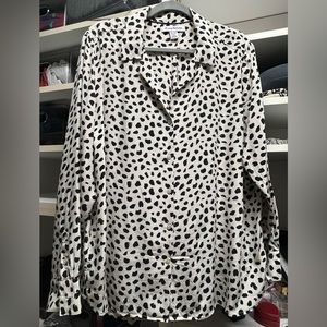 Tommy Bahama 100% silk blouse.